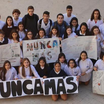 Los contrabandistas de la memoria: registros vivos para una comunicación y pedagogía con perspectiva de derecho