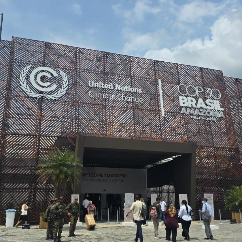 Lo que nos dejó la COP 30. Deudas que se incrementan, desencanto en los espacios de NNUU y un espacio que aún sigue en disputa.